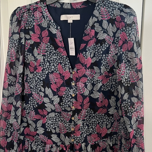 LOFT Women's SP Floral Leafed
Flounce Shirtdress Tiered Swing Dress - Picture 5 of 7